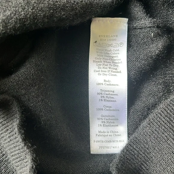 Everlane the Cashmere Mockneck Black Sweater, S - Picture 5 of 9